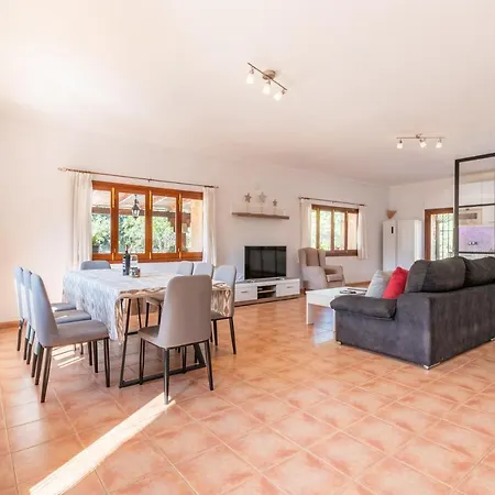 Holiday home Muvi *
