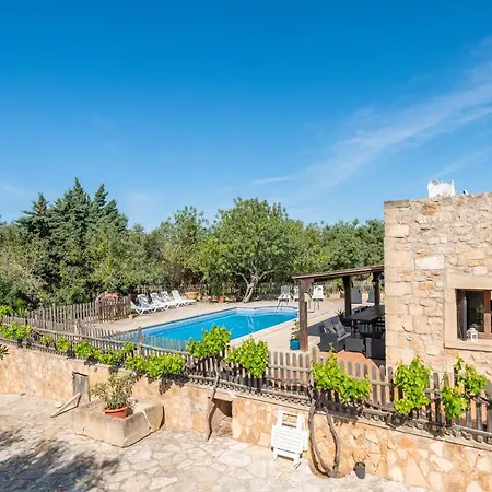 Holiday home Muvi *